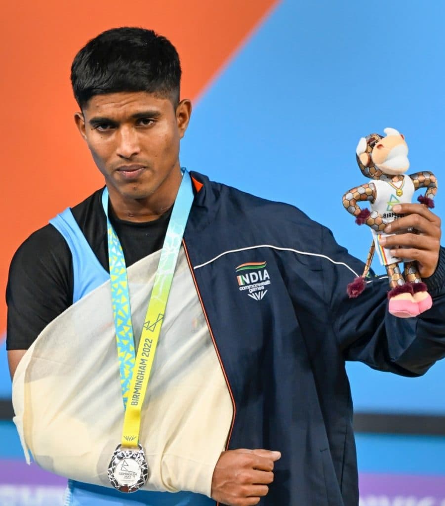 Sanket Sargar, Weightlifting athlete from Sangli